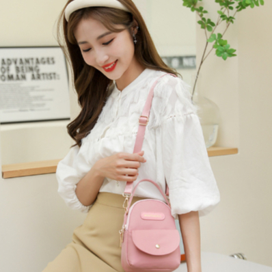Bolsa Feminina Porta Celular Tipo Carteira Transve
