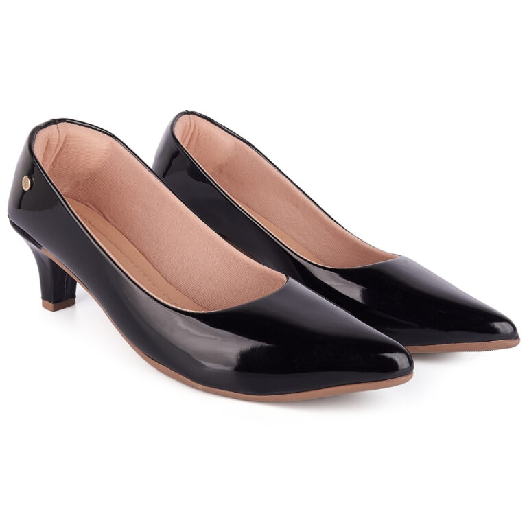 Scarpin Feminino Salto Baixo Verniz Bico Fino Conf