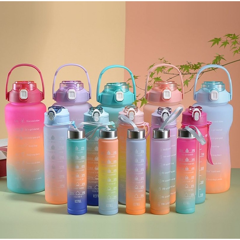 KIT 3 Garrafas  Motivacional 3 Em 1 Galão Squeezer ou 2l – 900 E 500ml