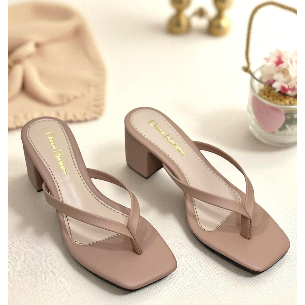 Sandália Feminina Tamanco casual Salto médio Tamanco salto grosso Sandália Salto Bloco Ref 201