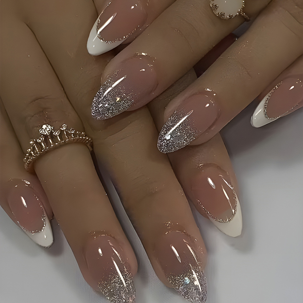 Unhas postiças amêndoa francês, 24 peças minimalistas com brilho sutil e borda branca, ideais para f