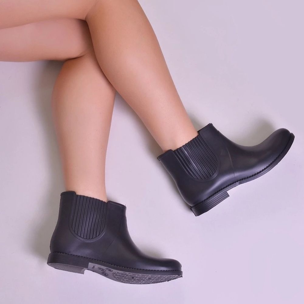 Kit Bota Borracha Feminina Limpeza Impermeável Hospital