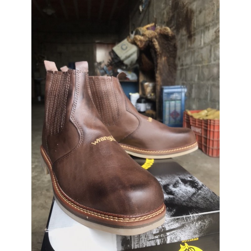 Botina Latex Wrangler