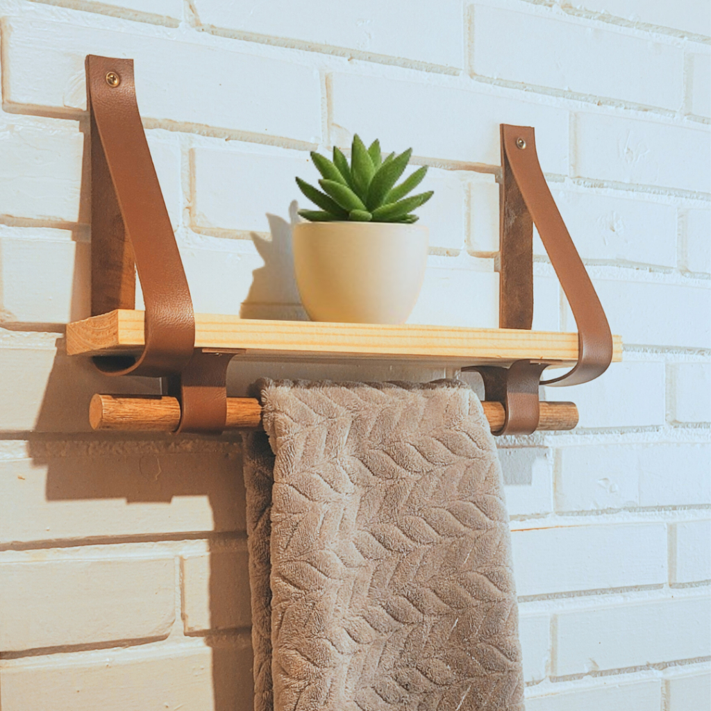 Prateleira de Madeira com Suporte Para Toalha – Alças de Couro Decoração Banheiro e Cozinha