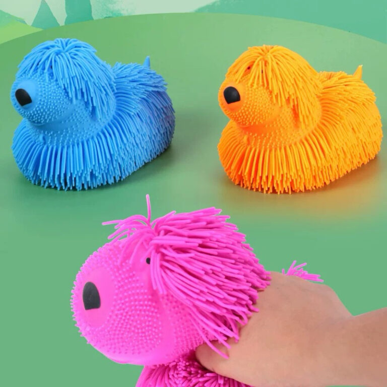 Boneco Cachorrinho Fofo Brinquedos Antistress e lu