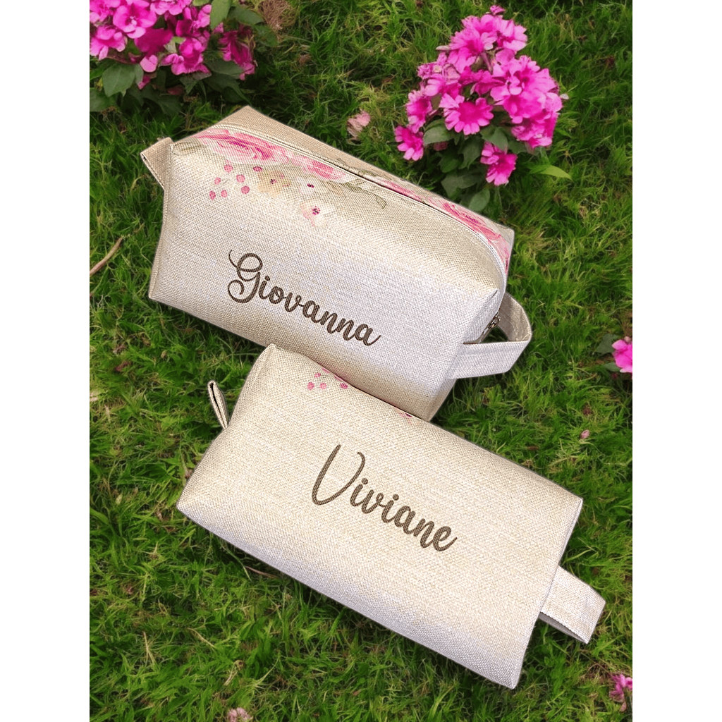 Kit Necessaire Personalizada com Nome Casamento Madrinha Padrinho Debutante Aniversário 15 Anos Bati