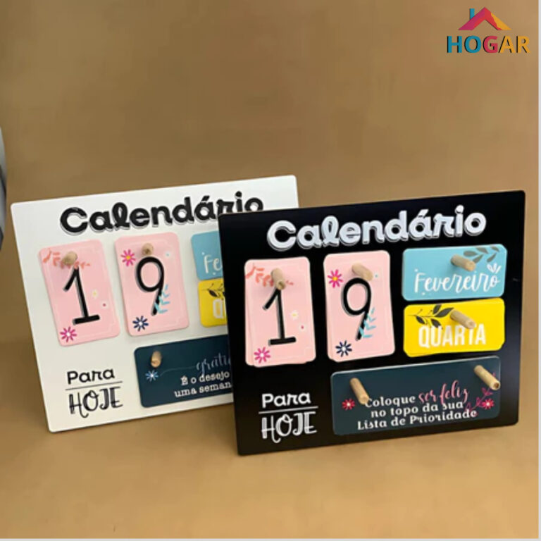Calendário de Mesa Decorativo de Madeira com Plaq