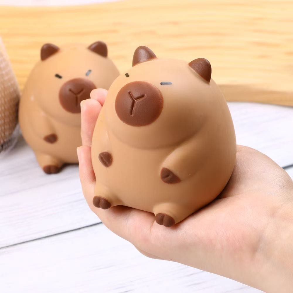 Brinquedo Capivara Fofo Squishy Antiestresse – Macio e Elástico, com Diversão no Alívio do Stress