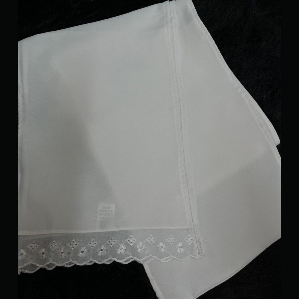 Ojá Pano de Cabeça Básico Reto com Bordado Branco Vermelho Preto 3m