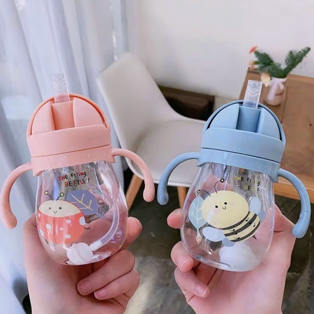 Copo Squeeze Infantil Com Alça e Canudo Silicone Antivazamento 380ml