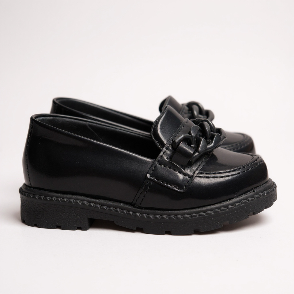 Mocassim Infantil Menina Oxford Criança Chique Social Sapatinho Tratorada Correntes Branco Preto
