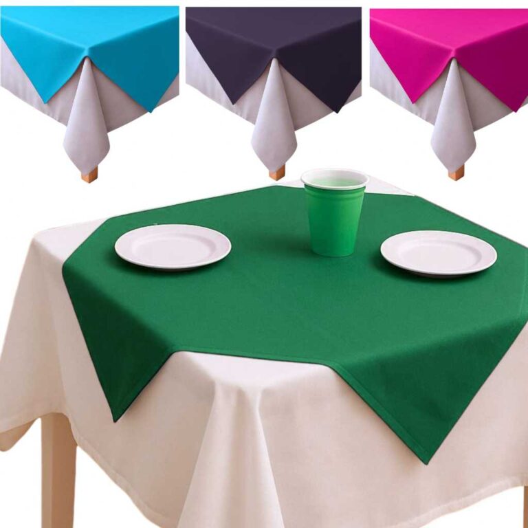 Kit 20 Toalhas de Mesa Cobre Manchas de TNT 70x70c
