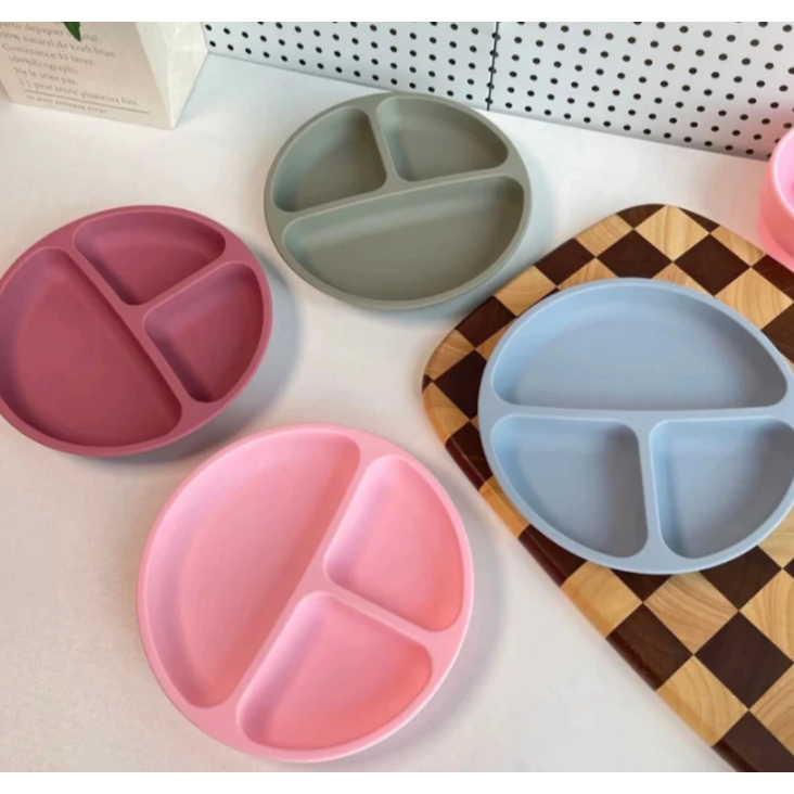 Prato Pratinho Infantil Silicone com Ventosa e Div