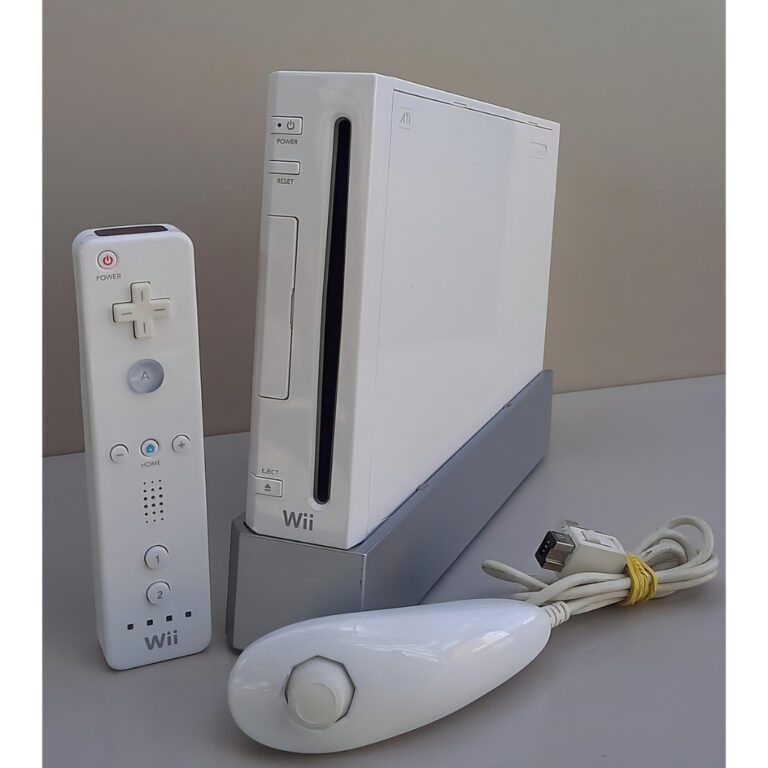 Nintendo Wii Seminovo Com Controle E Jogo