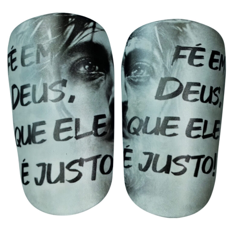 Par Caneleira De Futebol – Fé Em Deus Que E