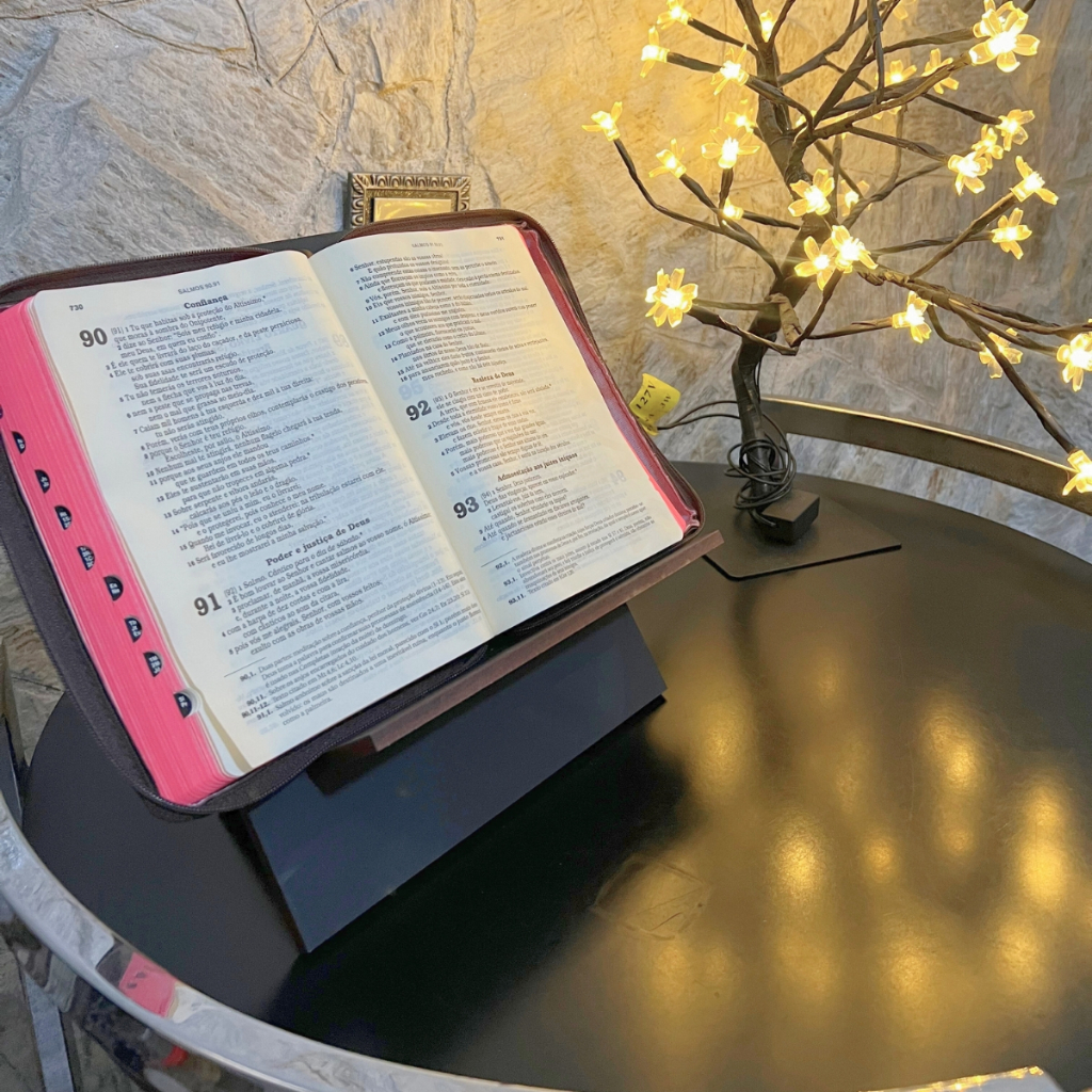 Suporte Porta Livro Bíblia MDF 6mm Organizador Resistente Decorativo Leitura Estudo