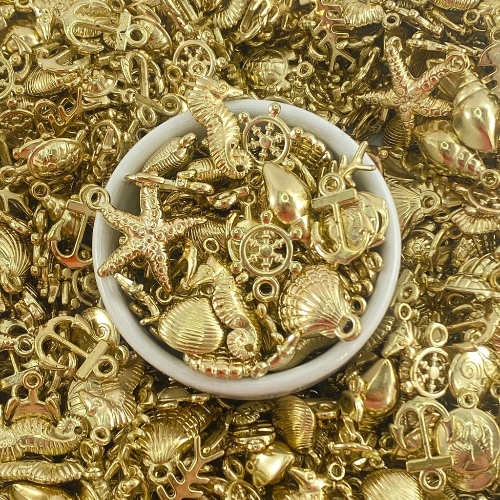 Pingente Fundo Do Mar ABS Dourada Mix 50 Peças Aplique Crochê Moda Praia Biquíni Verão DIY Artesanat