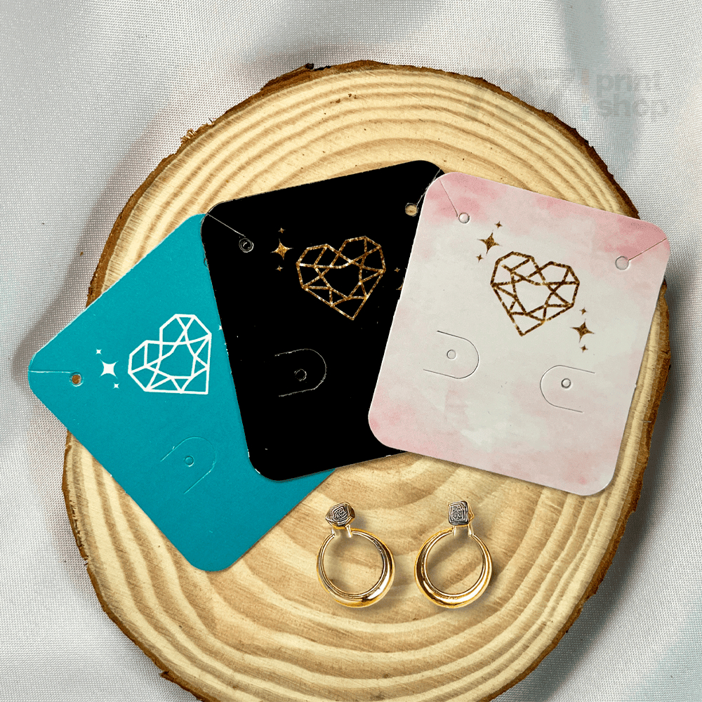 Tag para 1 Par de Brinco e Colar – Tamanho 4,5x5cm – Papel 300g Verniz Total – Joias e Semijoias Pro