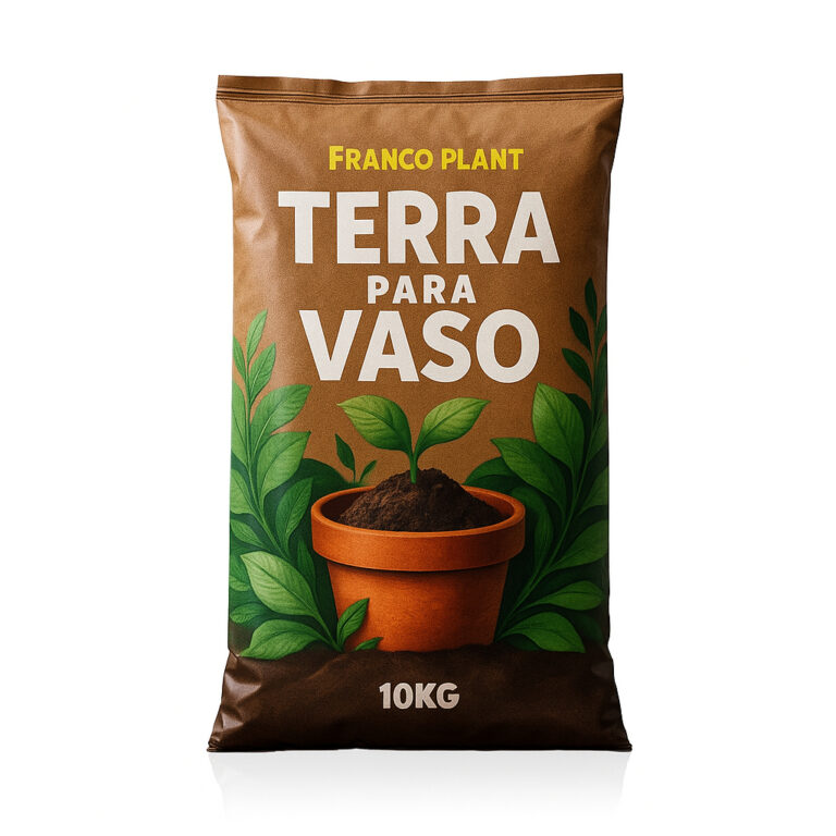 Terra vegetal Adubada 10 kg Franco Garden Saco Com