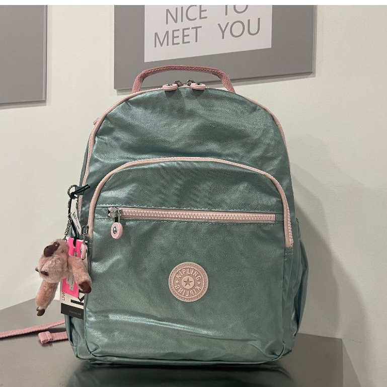 Nova mochila escolar para jovens de médio porte d