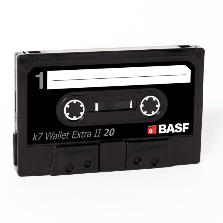 Carteira K7 – Basf – Carnaúba Estúdi