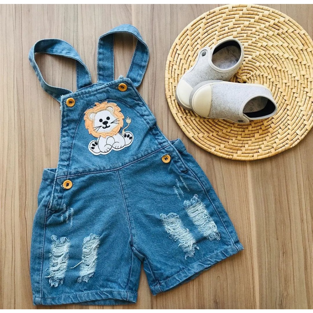 Jardineira Macacão short jeans infantil MASCULINO para menino