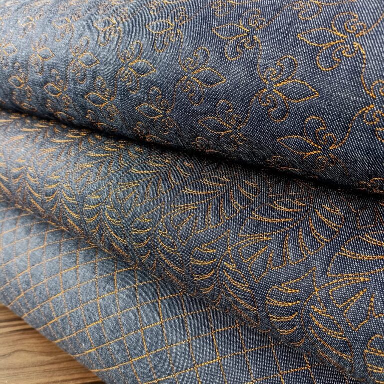 Tecido Jeans  Matelassê Cor Fio Cor de Cobre  1,5