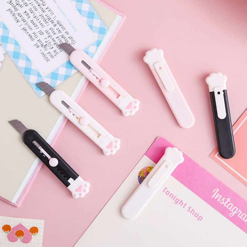 Estilete Retratil Mini Decorado Fofo Papelaria Escritorio