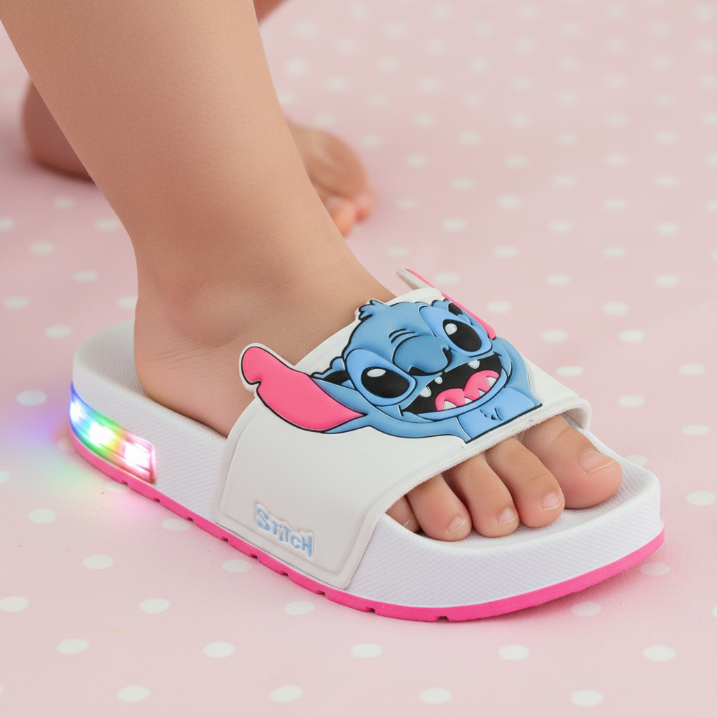 Chinelo Slide Stitch Infantil  Super Macio com LED Que Pisca ao Caminhar
