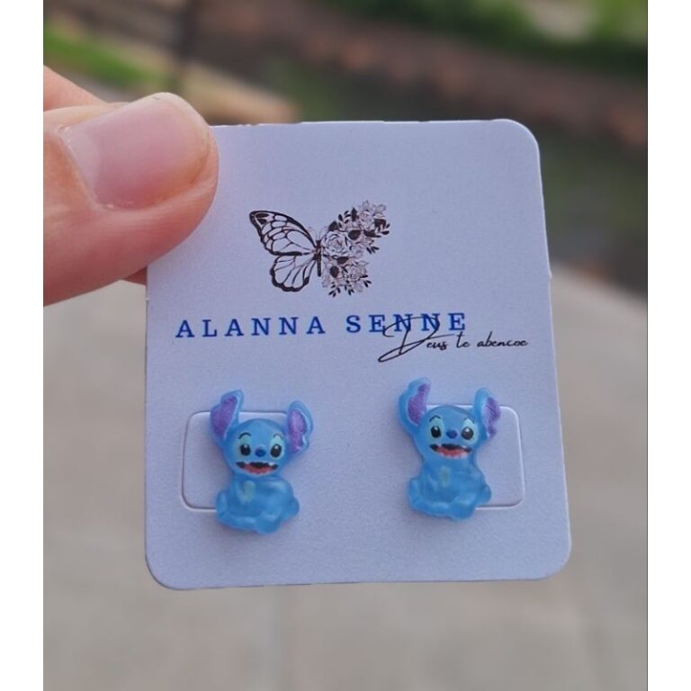 Brinco Infantil Antialérgico Hello Kitty Stitch C