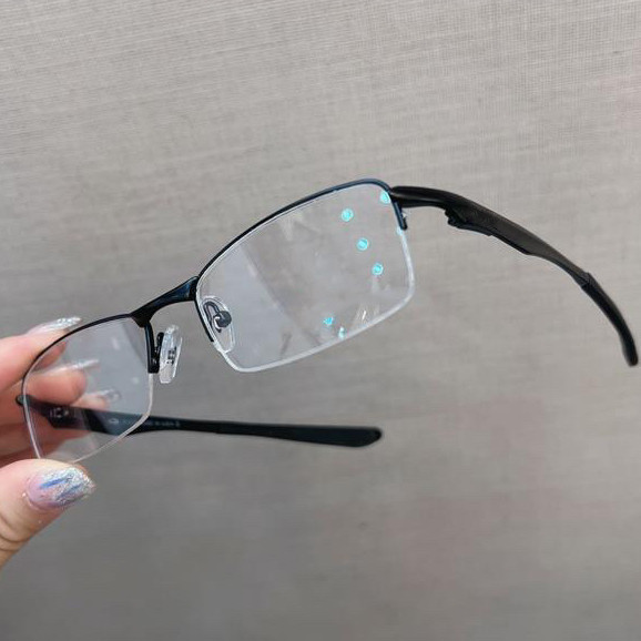 Armação / Lupa de descanso modelo vilao