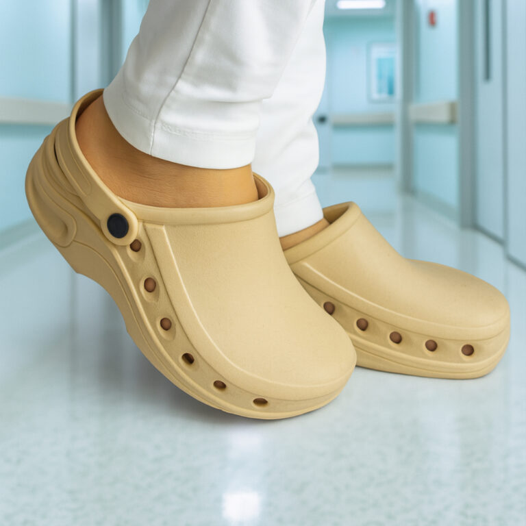 Babuche Hospitalar Fechado Profissional Uniforme E