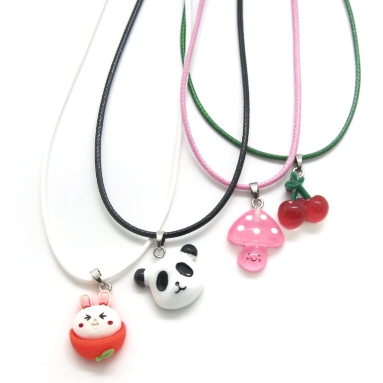 Colar Infantil Feminino Colorido Pingente Fofo Kit