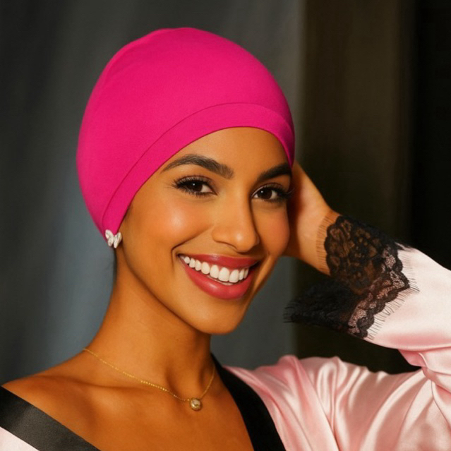 Kit com 1, 2 Toucas Nero Lisa Com Barra Anti Frizz