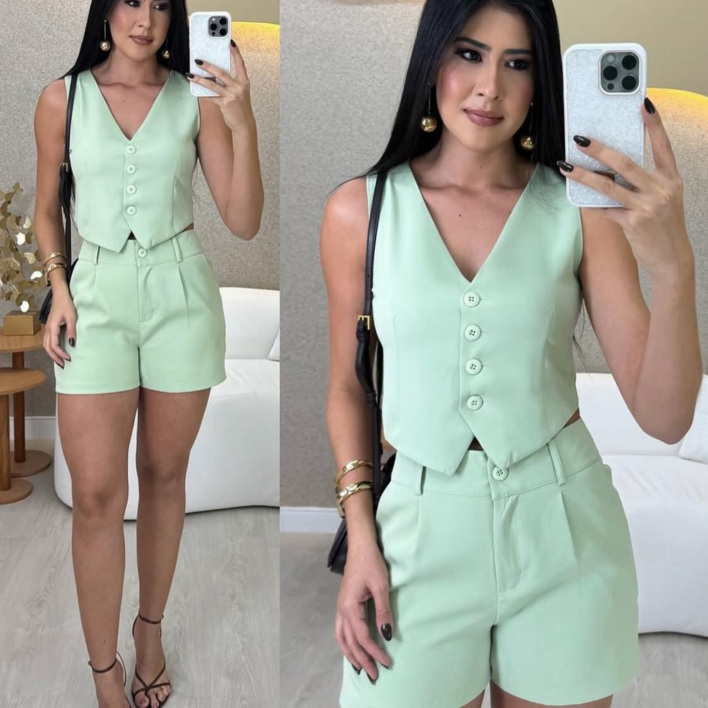 CONJUNTO FEMININO EN  ALAFAIATARIA PREMINUM COM UM CAIMENTO PERFEITO EN COLETE SHORTS