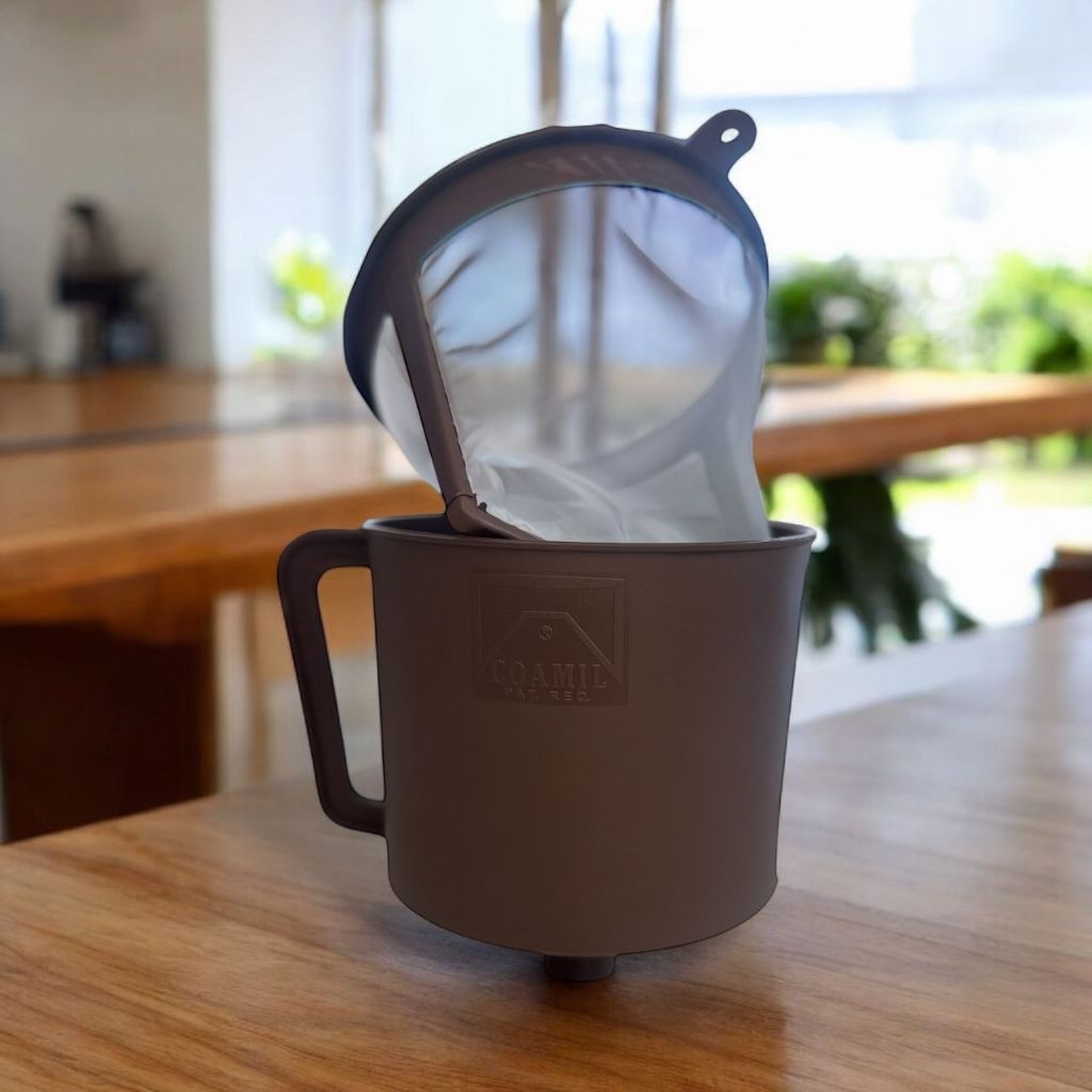 Coador Coamil Plastshow *Filtro Ecológico para Café e Chá*. Produto simples e econômico – sustentáve