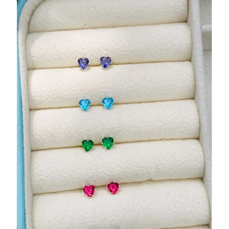 Brinco infantil Ponto de Luz 4mm c/ Tarraxa baby C