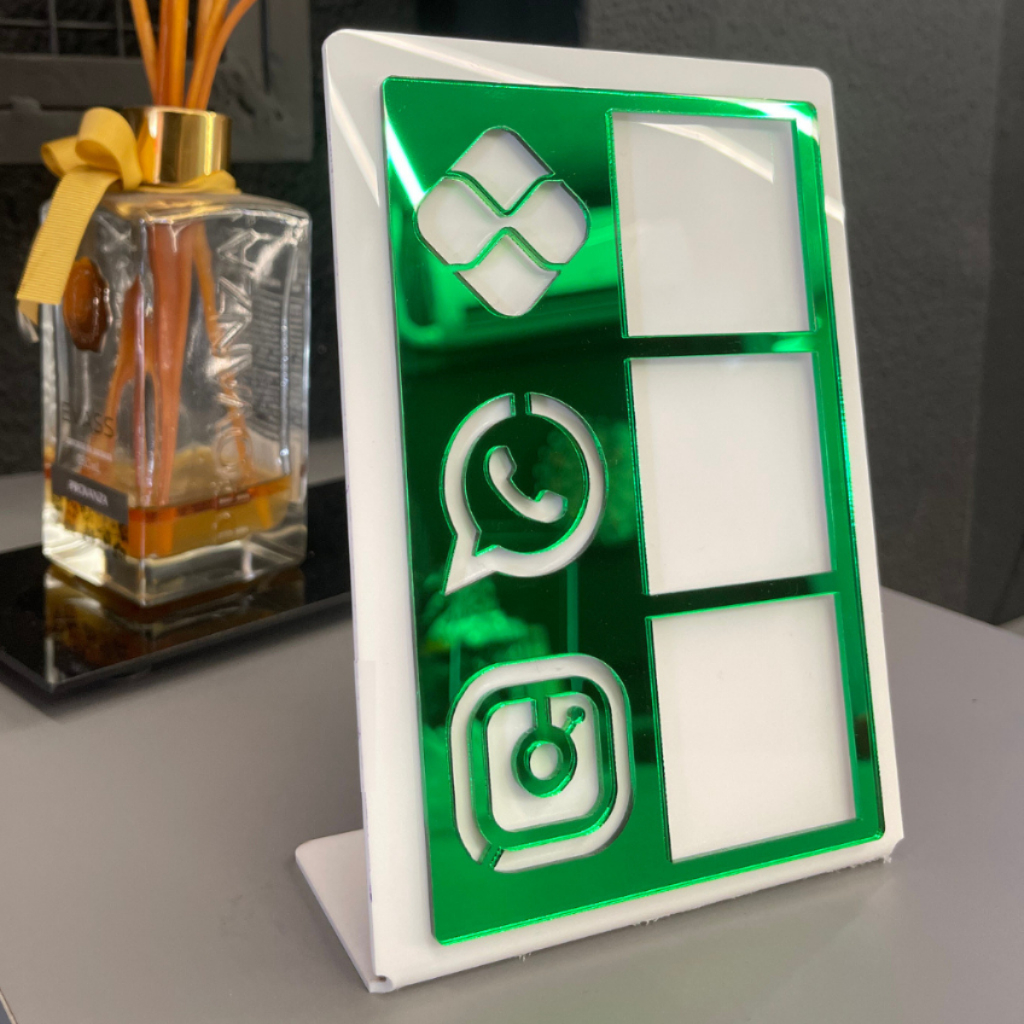 Placa Grande Display Qr Code Mesa Balção Acrílica Acrilico Pix Instagram Loja – Grande