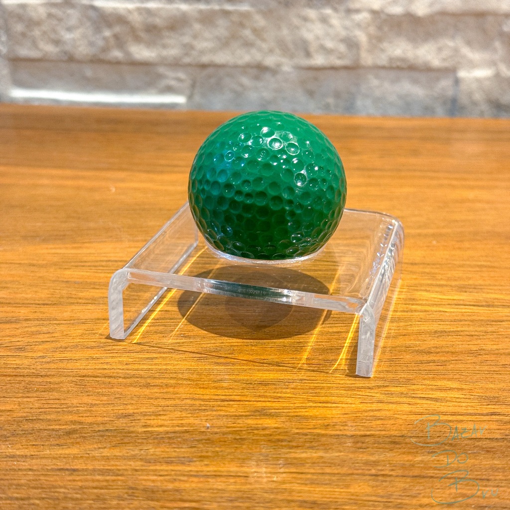 Elevação Expositora Para Bola De Golf / Golfe