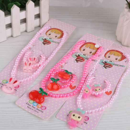 Kit 3 Conjuntos Colar/Pulseira e Anel de Miçangas