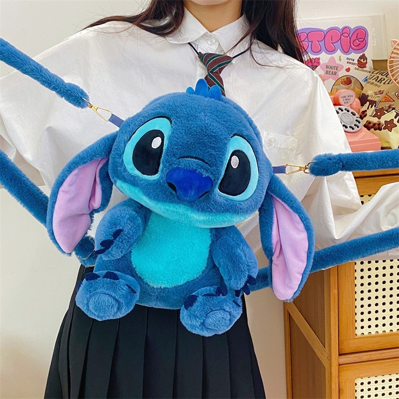 Mochila Stitch de Pelúcia  Pode Ser Mochila ou Bolsa de hOmbro, Com Zíper Escondido e Super Carmosa