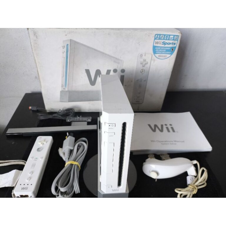 Nintendo Wii Usado versão Branco pen drive 64 des