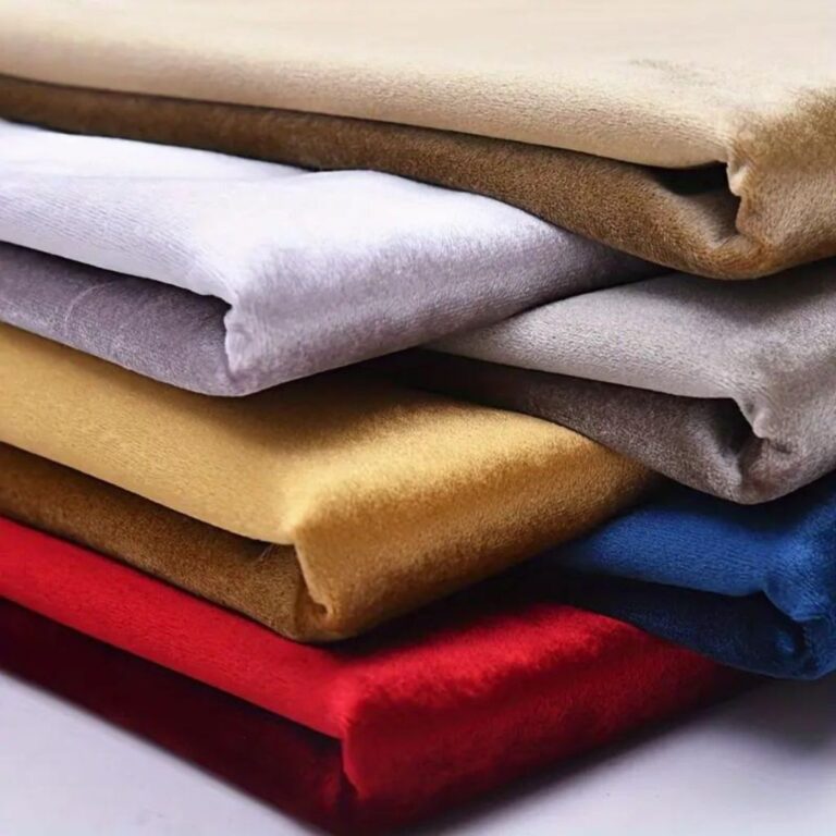 Tecido de Veludo 4 Metros Liso Suede Veneza Polié
