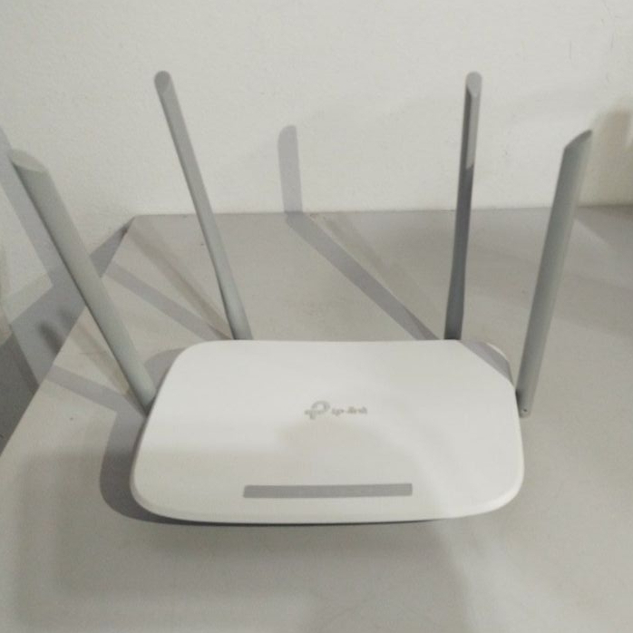 Roteador Ec220-g5 Ac1200 Gigabit Dual Band 2.4/5gh