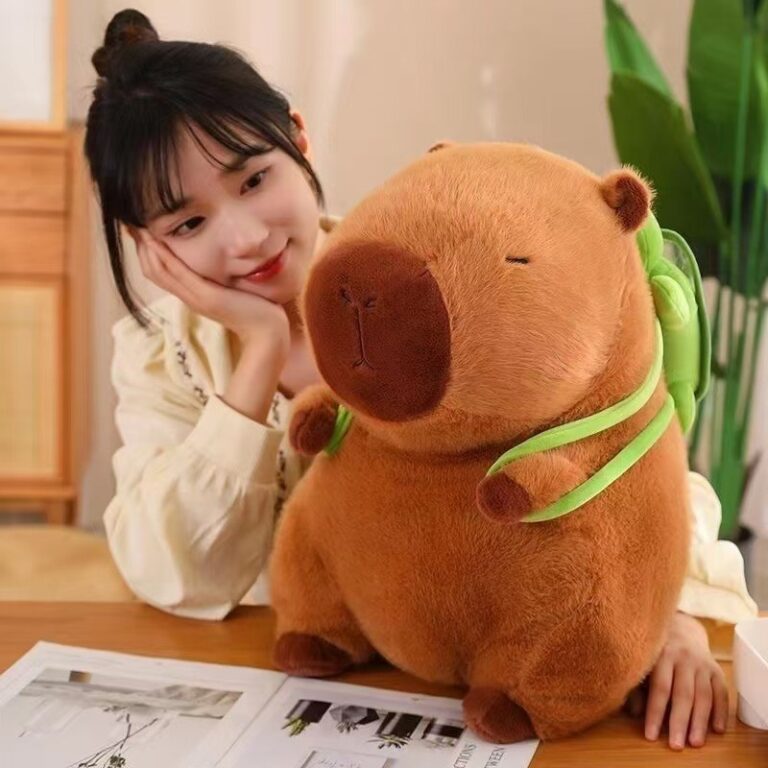 Brinquedo de Pelúcia Capivara Animal Boneca 30cm 