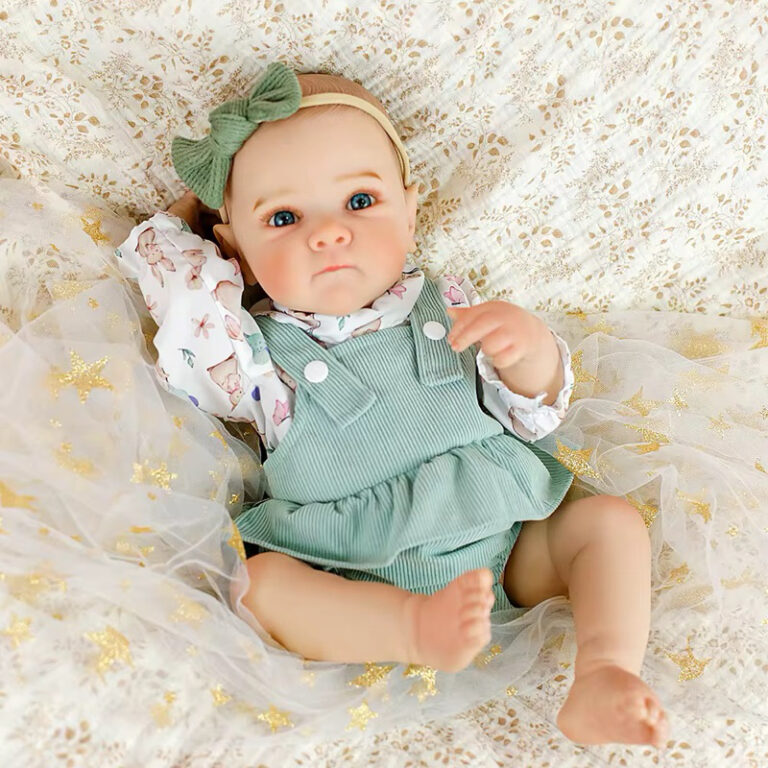 Bebê Reborn Ana realista cabelo pintado – M