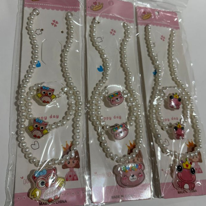 Kit 2 Colares 2 Pulseiras 2 anel Infantil de Miça