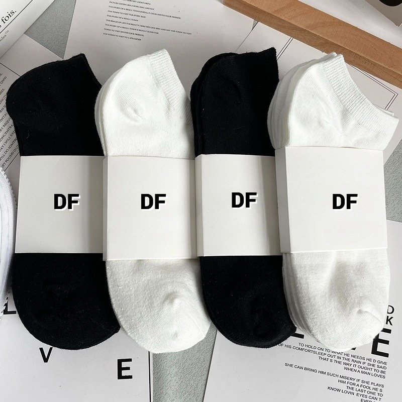 Kit 12 Pares Meias Curtas Femininas ou Unissex  Cano Baixo Confortável 31-35 / 35-40 Preto e Branco