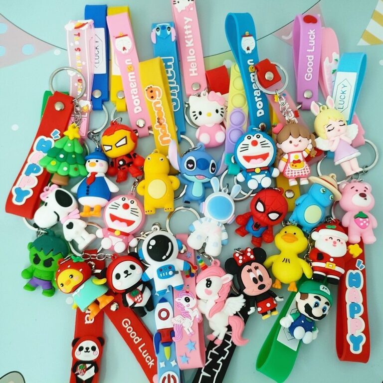 Kit5/10peças Chaveiros variados, requintados e fo