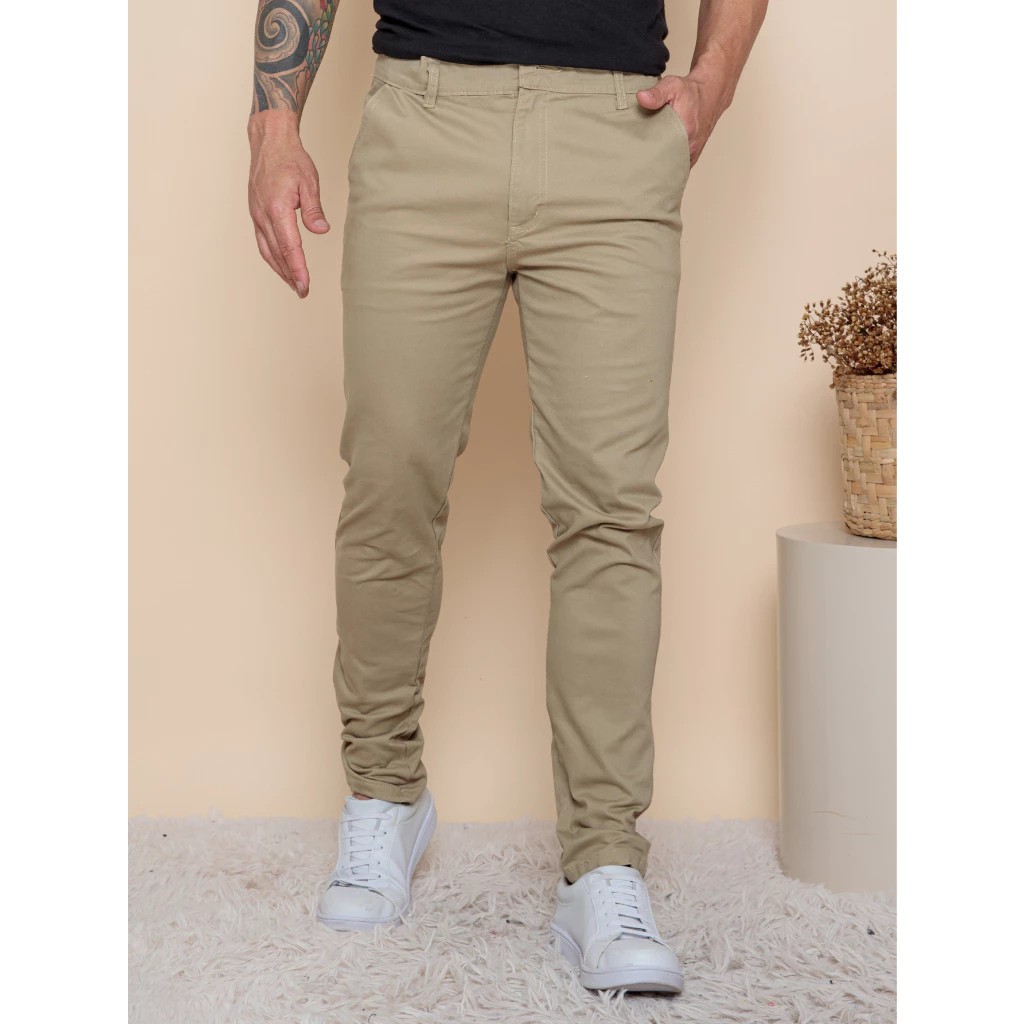 Calça de Sarja Social Masculina Bolso Embutido Slim Fit com Lycra-Esporte Fino